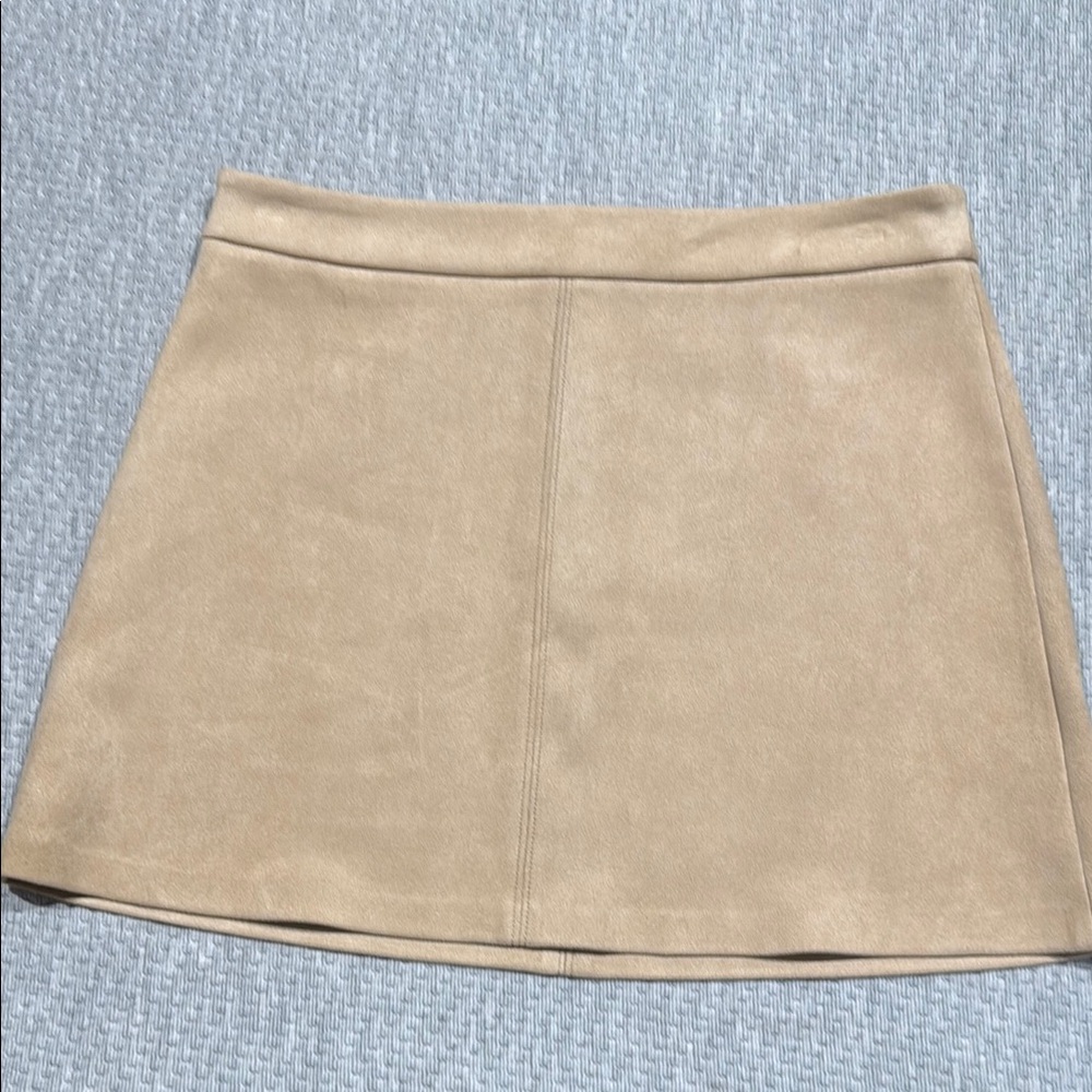 BB Dakota Tan A-Line Mini Skirt NWT